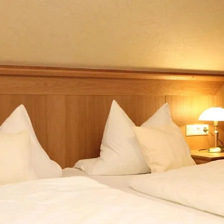 Hotel Lenneper-fuehrt