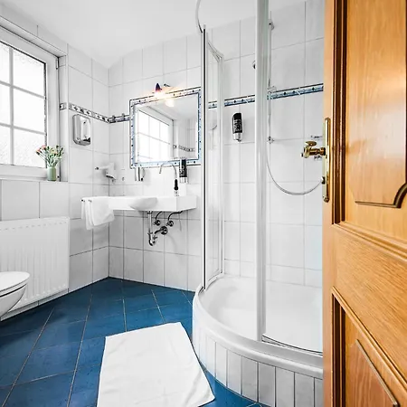 Hotel Lenneper-fuehrt