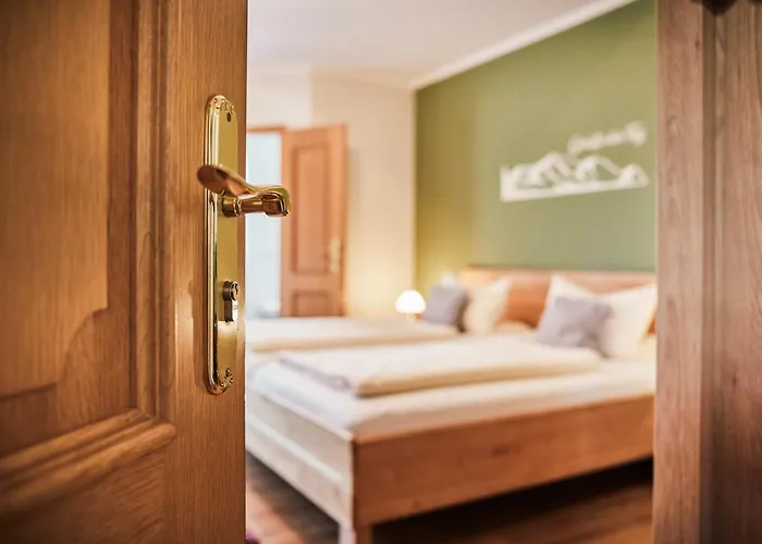 Hotel Lenneper-fuehrt