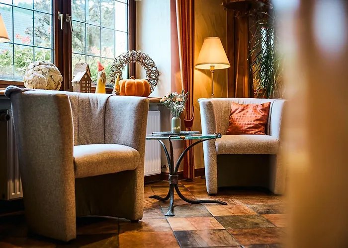 Lenneper-fuehrt Hotel